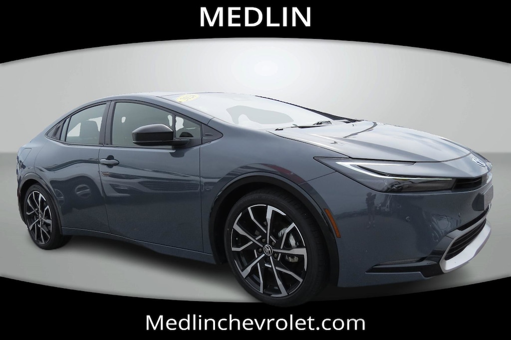 Used 2024 Toyota Prius Prime SE Hatchback