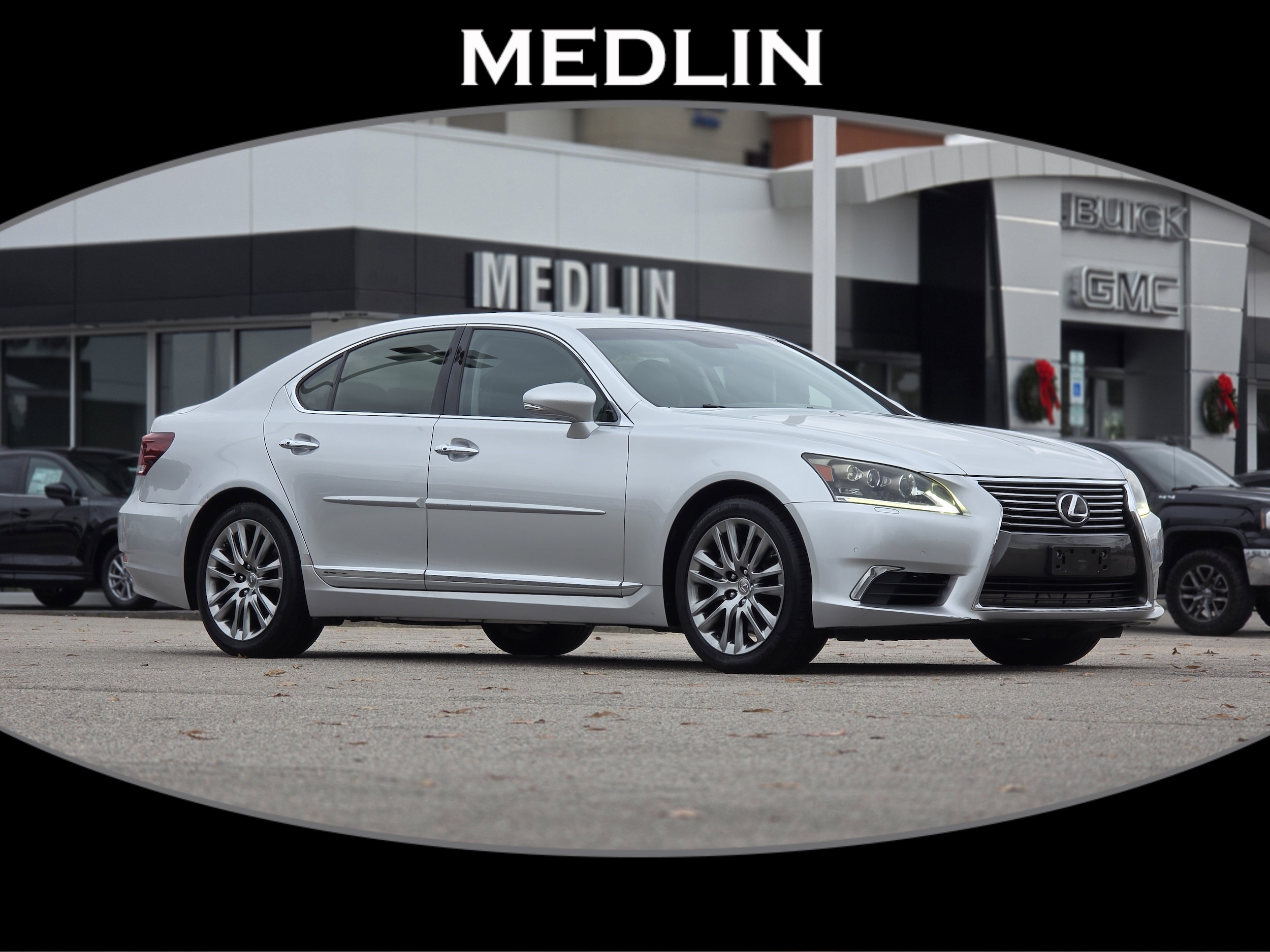2013 Lexus LS Base's photo