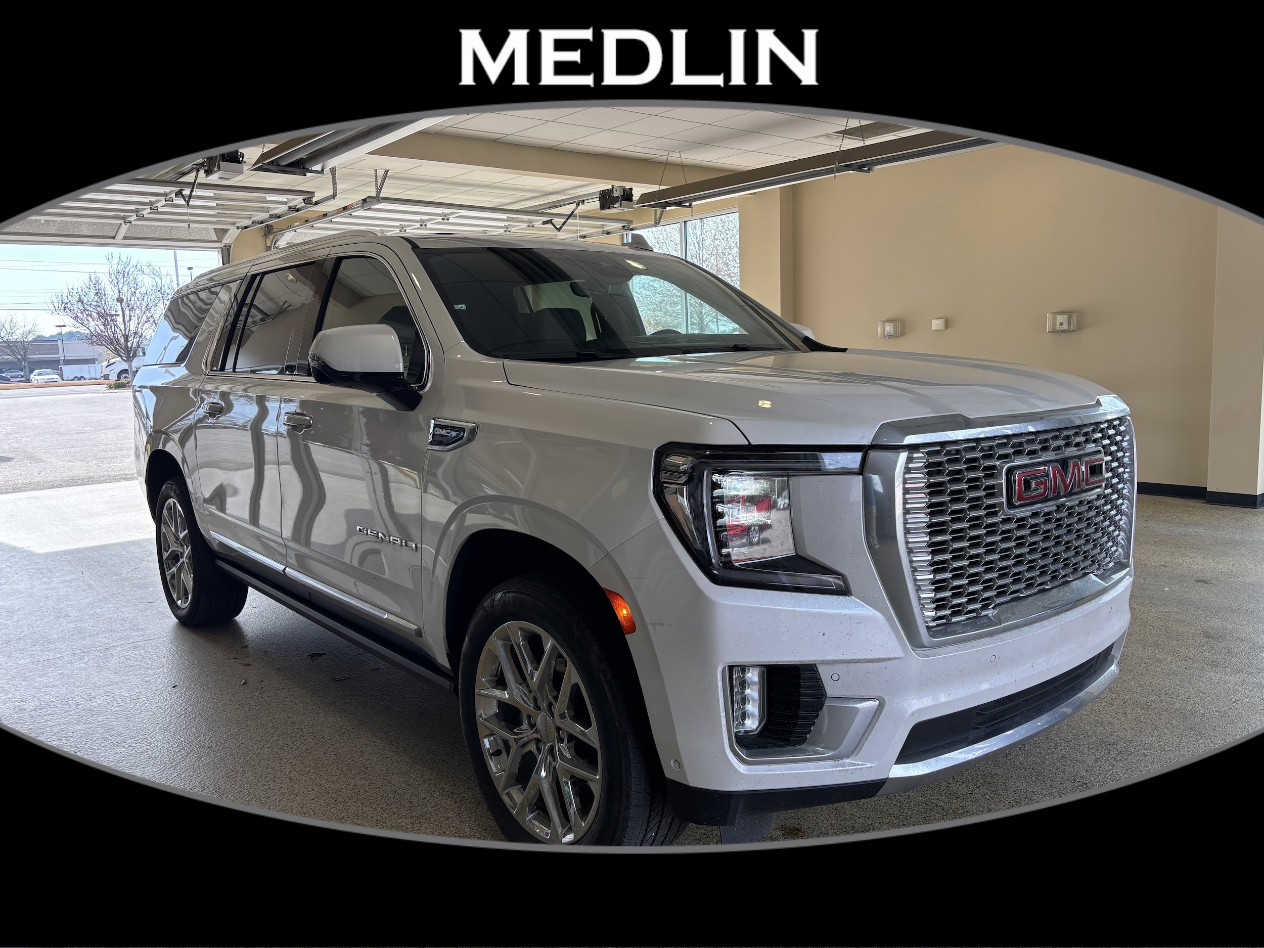 2024 GMC Yukon XL Denali's photo