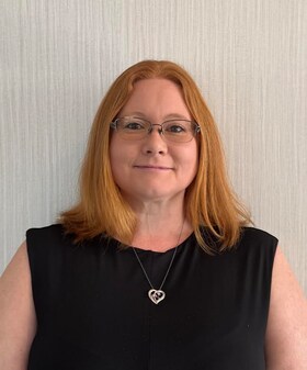 Staff member Jennifer Perry from ID_4f04ea