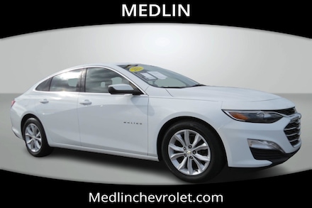 2022 Chevrolet Malibu LT 4dr Car