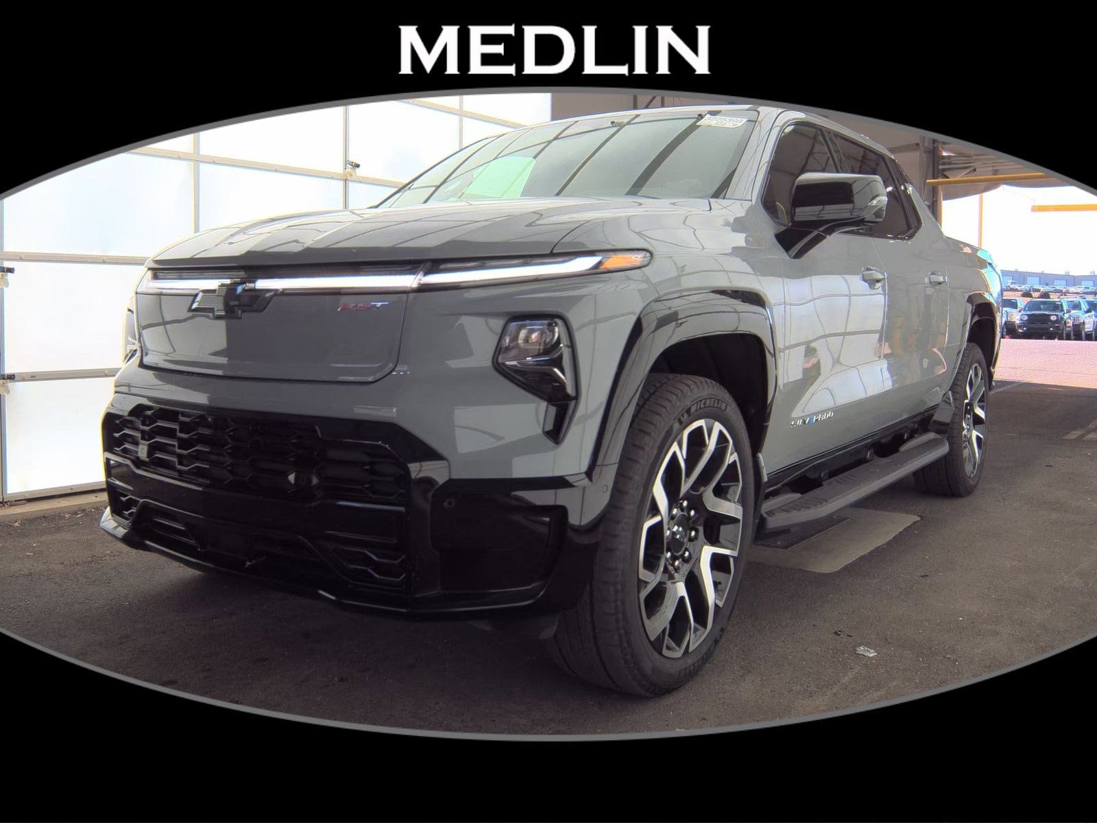 2025 Chevrolet Silverado EV RST's photo