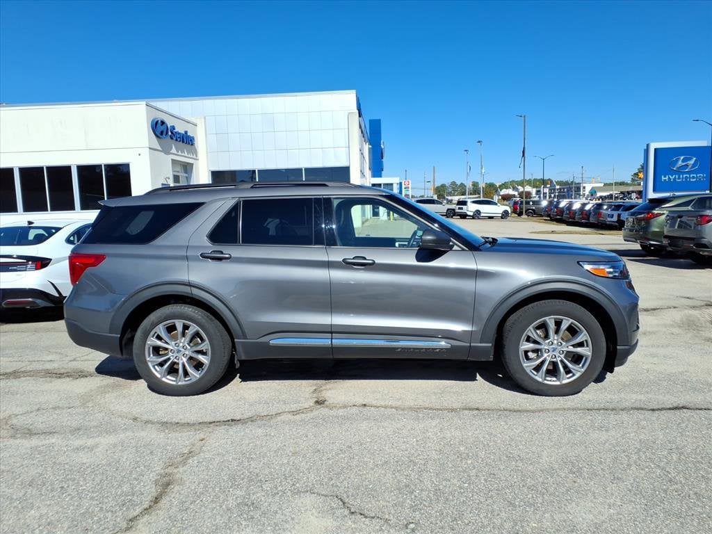 Used 2023 Ford Explorer XLT Sport Utility