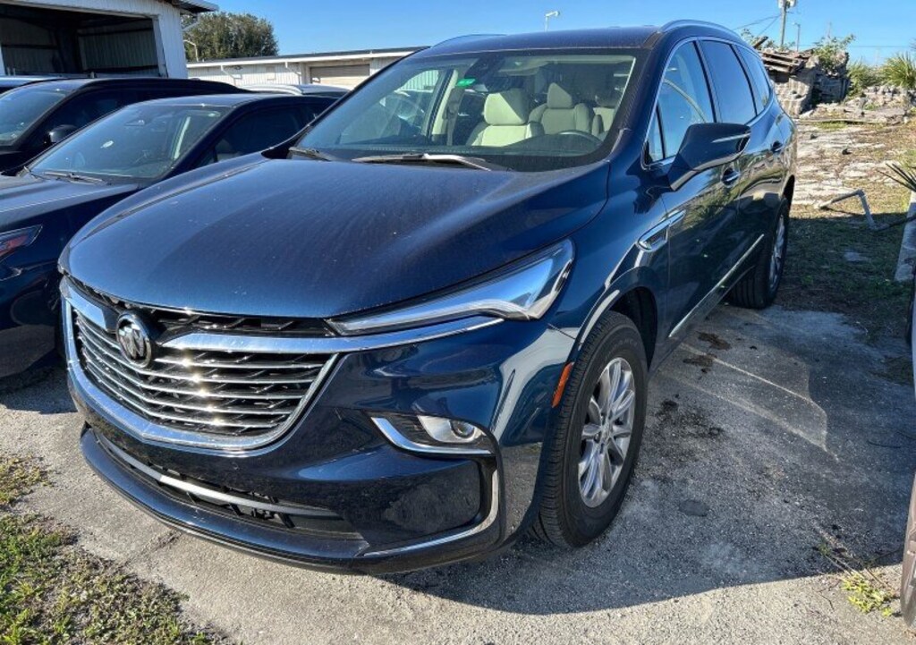 Used 2023 Buick Enclave Essence Sport Utility