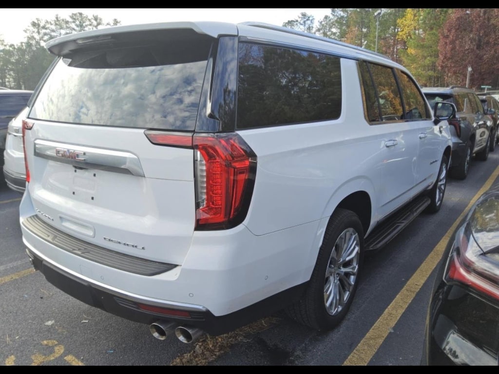 Used 2024 GMC Yukon XL Denali Sport Utility