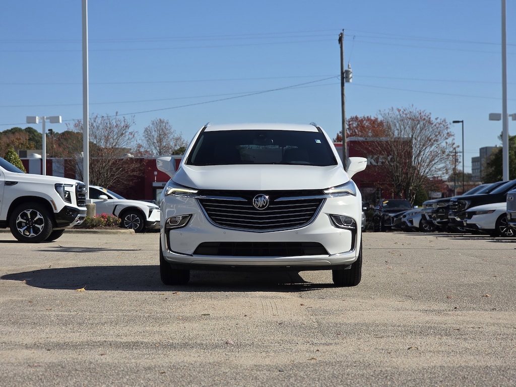 Used 2023 Buick Enclave Essence Sport Utility