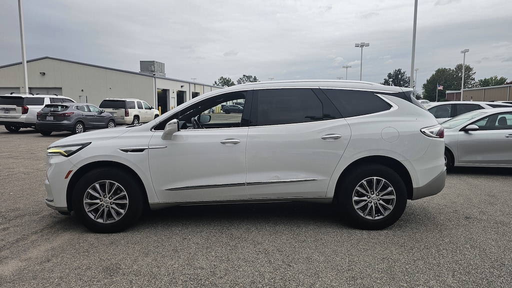 Used 2023 Buick Enclave Essence Sport Utility