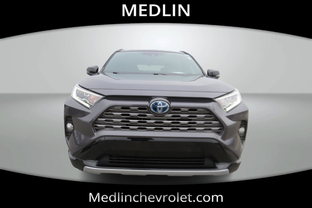 Used 2019 Toyota RAV4 Hybrid XSE Sport Utility