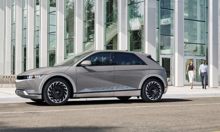 Ioniq 5 trims deals