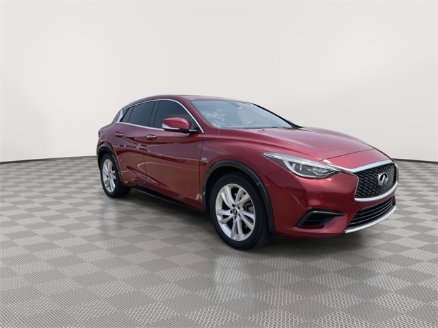 Used 2017 INFINITI QX30 Luxury with VIN SJKCH5CP6HA038086 for sale in Wheat Ridge, CO