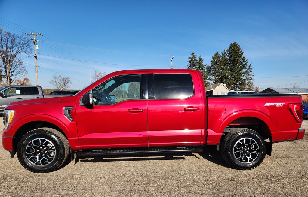 Used 2022 Ford F-150 XLT Truck SuperCrew Cab