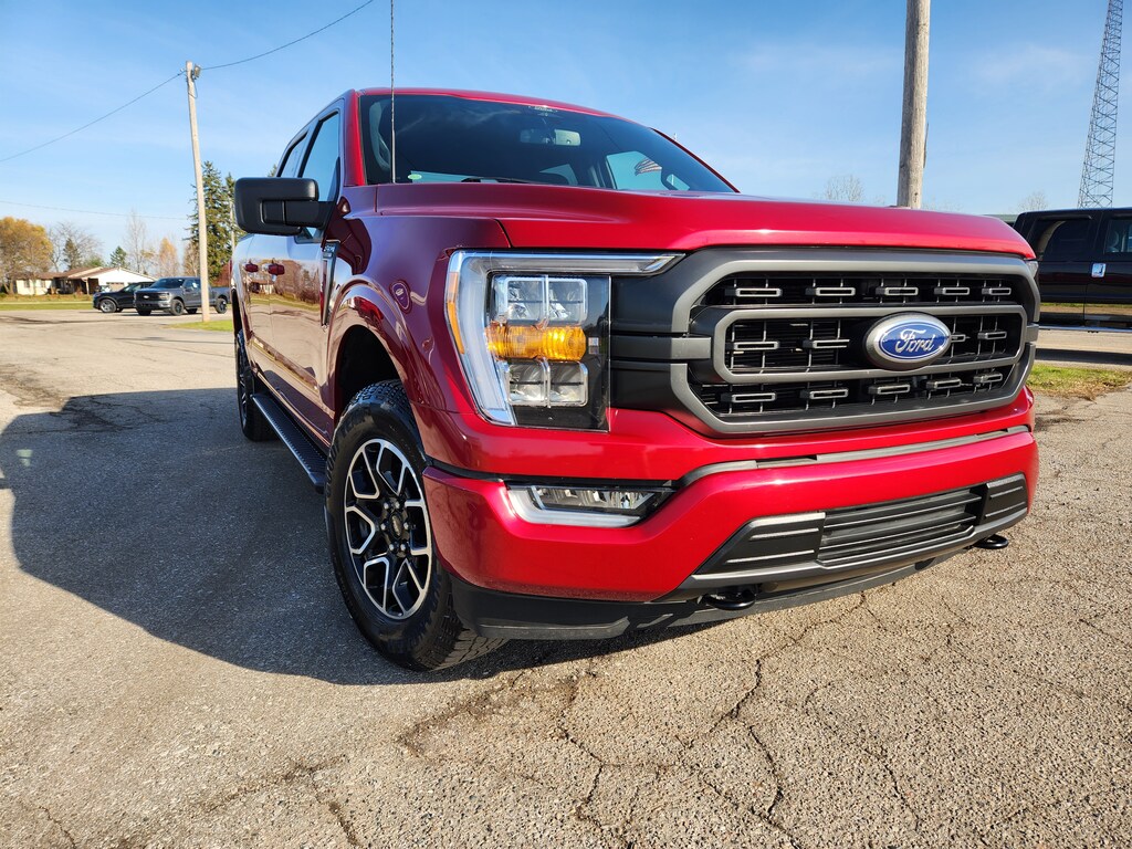 Used 2022 Ford F-150 XLT Truck SuperCrew Cab