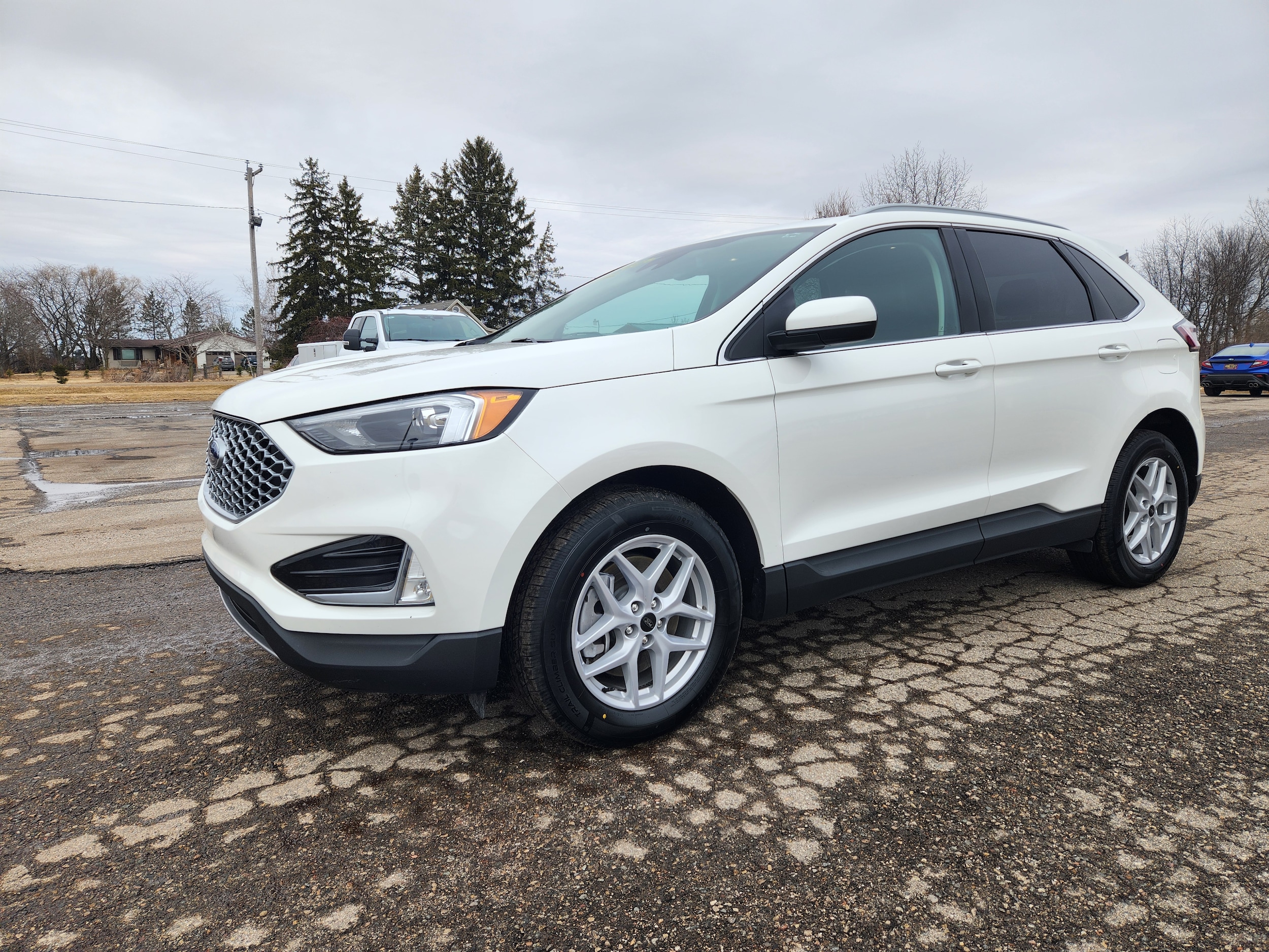 2023 Ford Edge SEL
