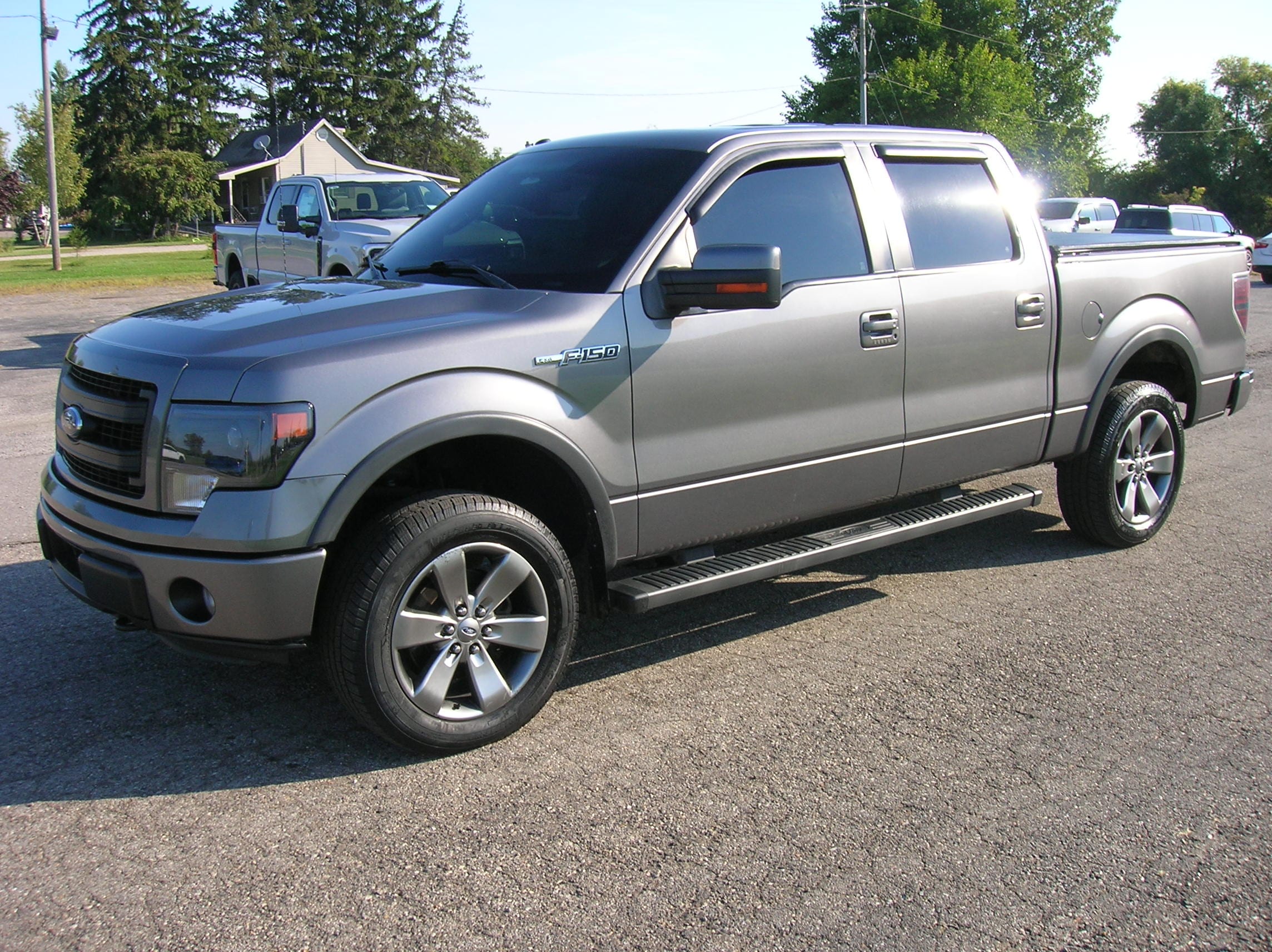 2014 Ford F-150 Truck SuperCrew Cab 