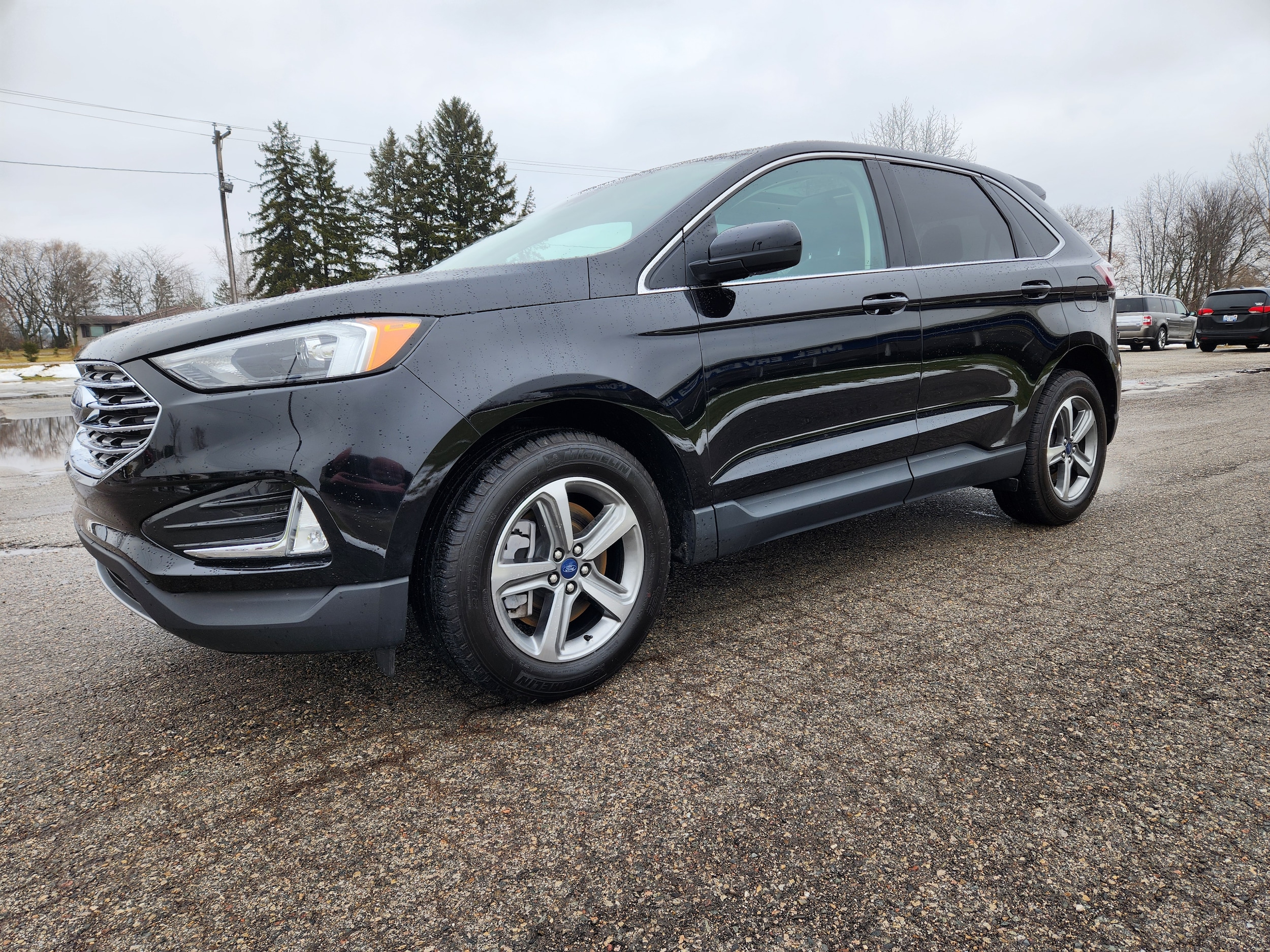 2022 Ford Edge SEL's photo