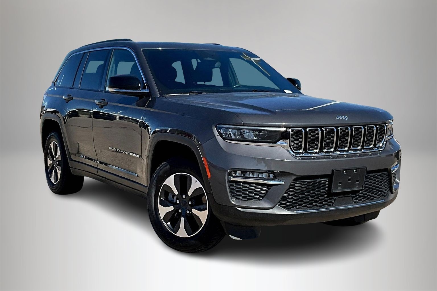 2024 Jeep Grand Cherokee 4xe's photo