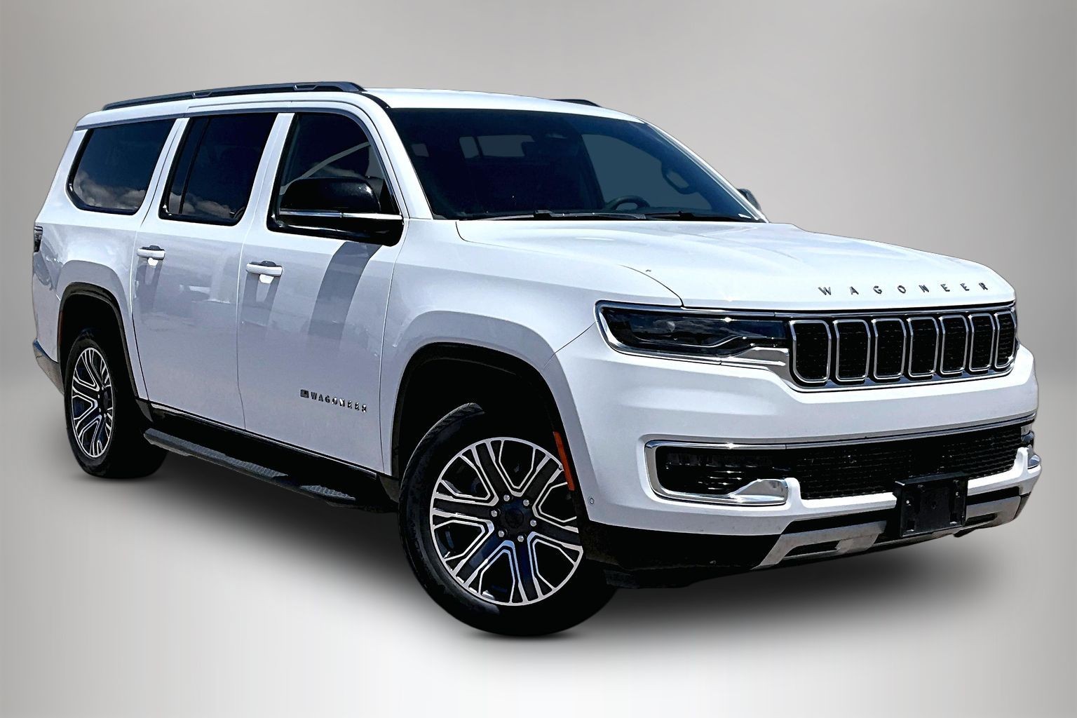 2024 Jeep Wagoneer L's photo