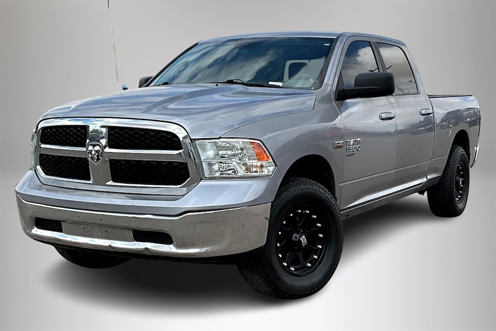 Used 2020 Ram 1500 Classic SLT Truck Crew Cab