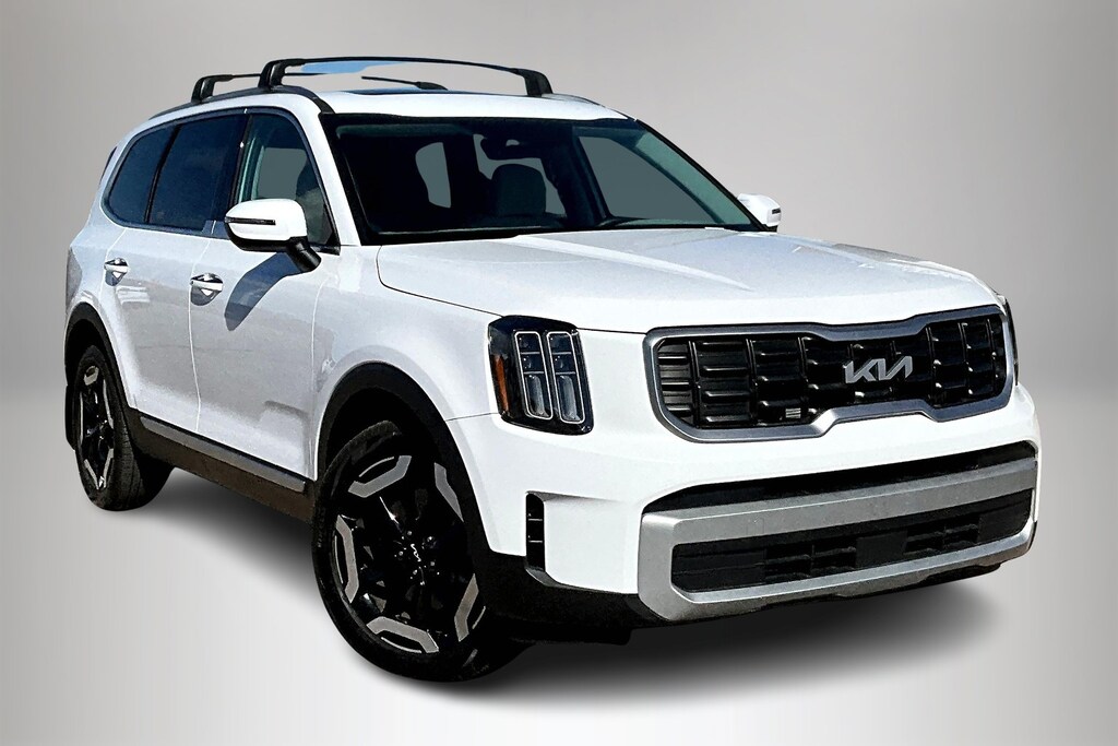 Used 2024 Kia Telluride S SUV