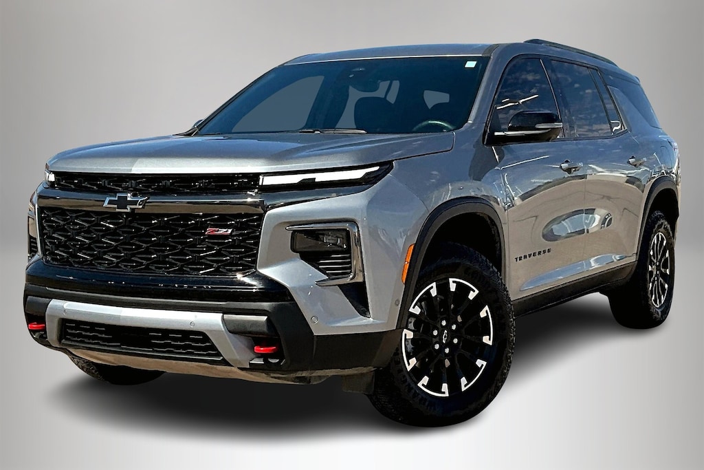 Used 2024 Chevrolet Traverse Z71 SUV