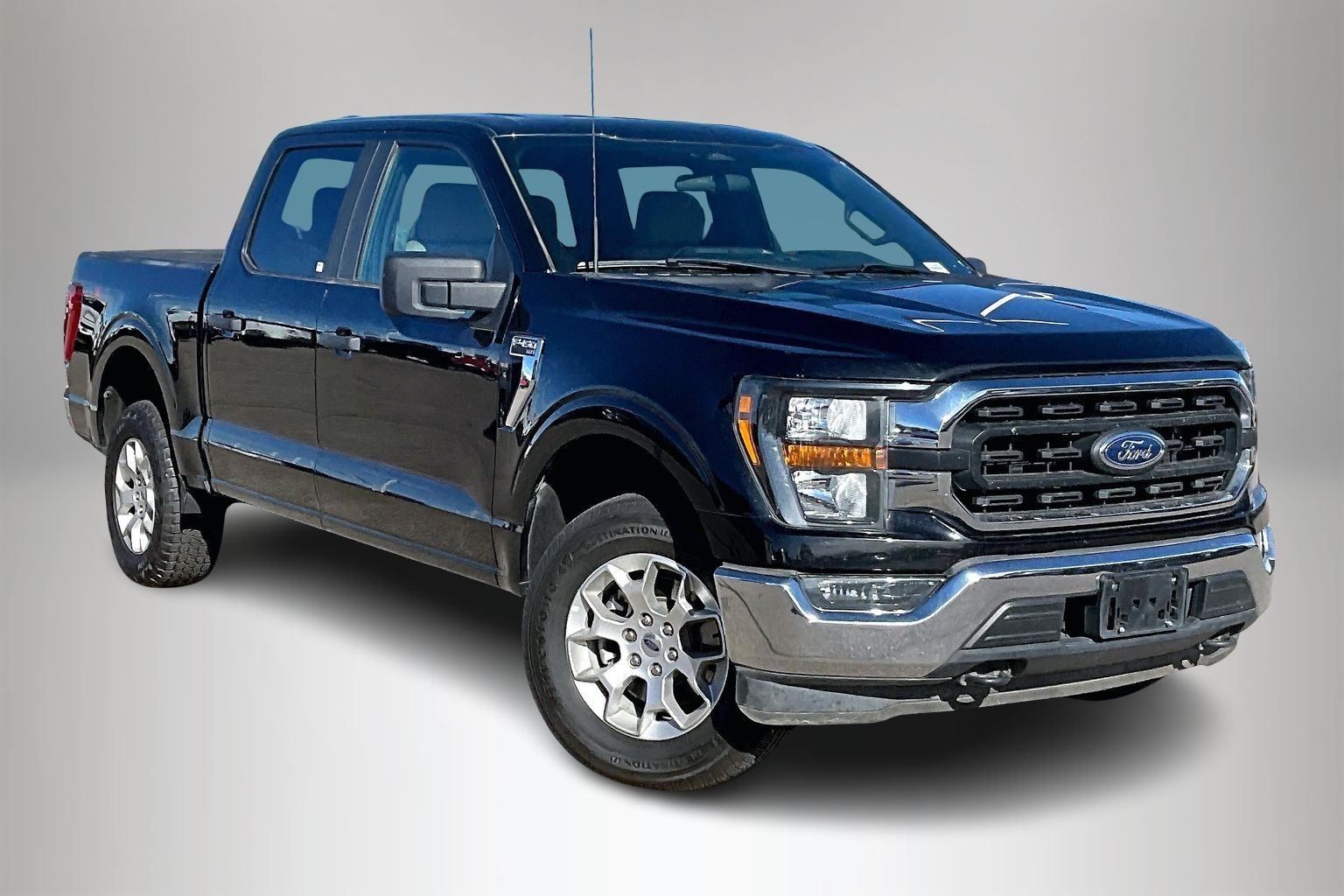 2023 Ford F-150 XLT's photo