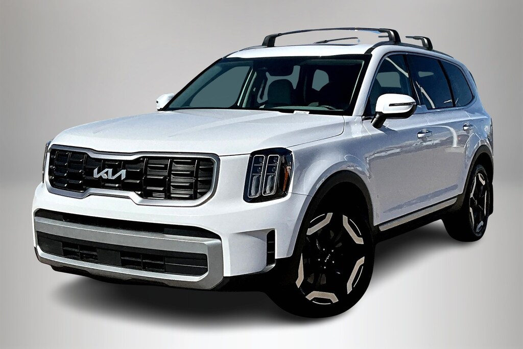 Used 2024 Kia Telluride S SUV