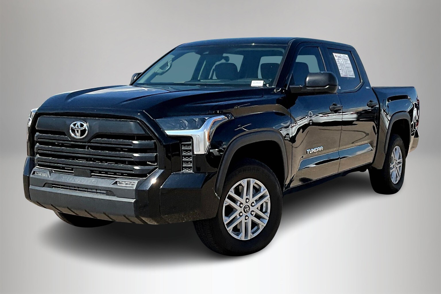 2024 Toyota Tundra SR5 photo 3