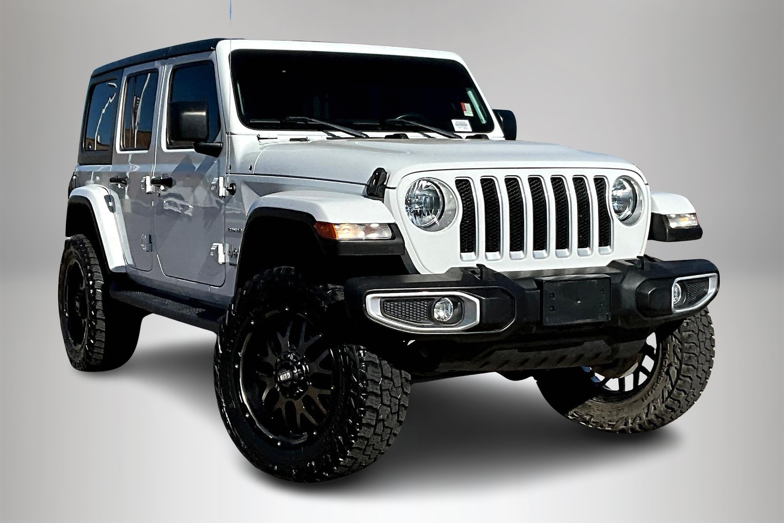 2025 Jeep Wrangler Sahara photo 7
