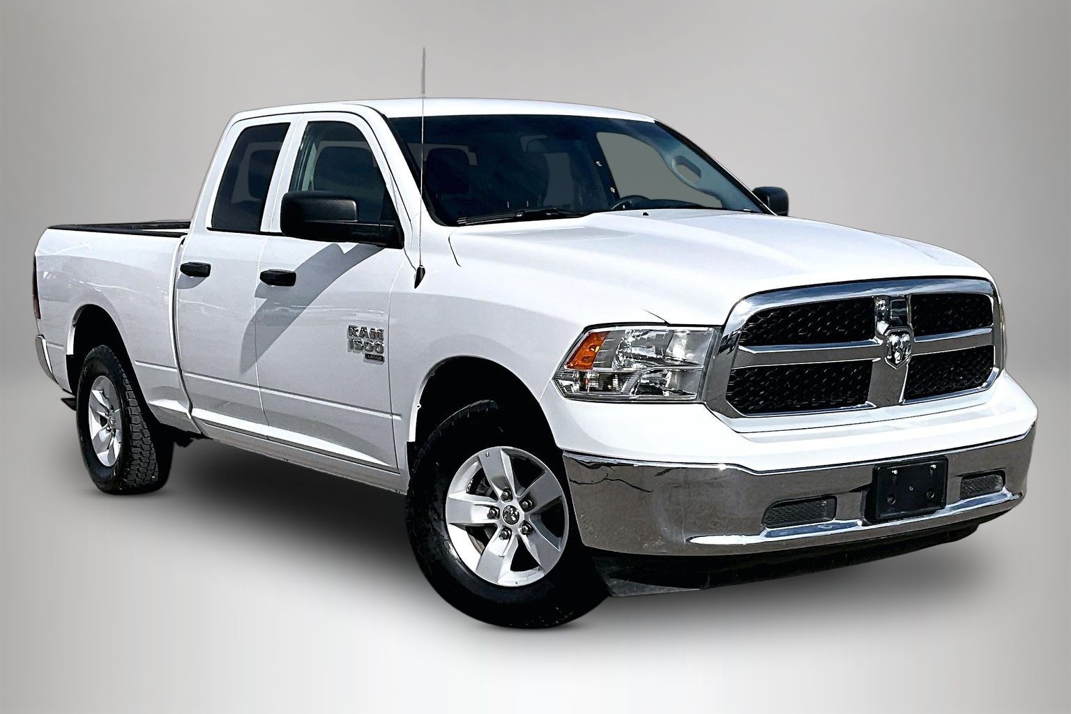 2024 RAM 1500 Classic SLT 4x4 Quad Cab 6'4's photo