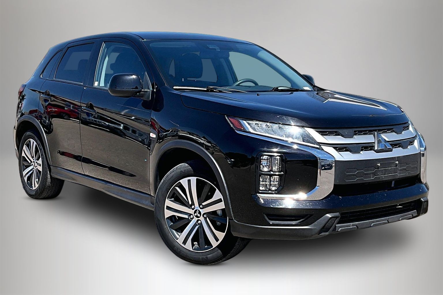 2025 Mitsubishi Outlander Sport 2.0 ES AWC CVT's photo