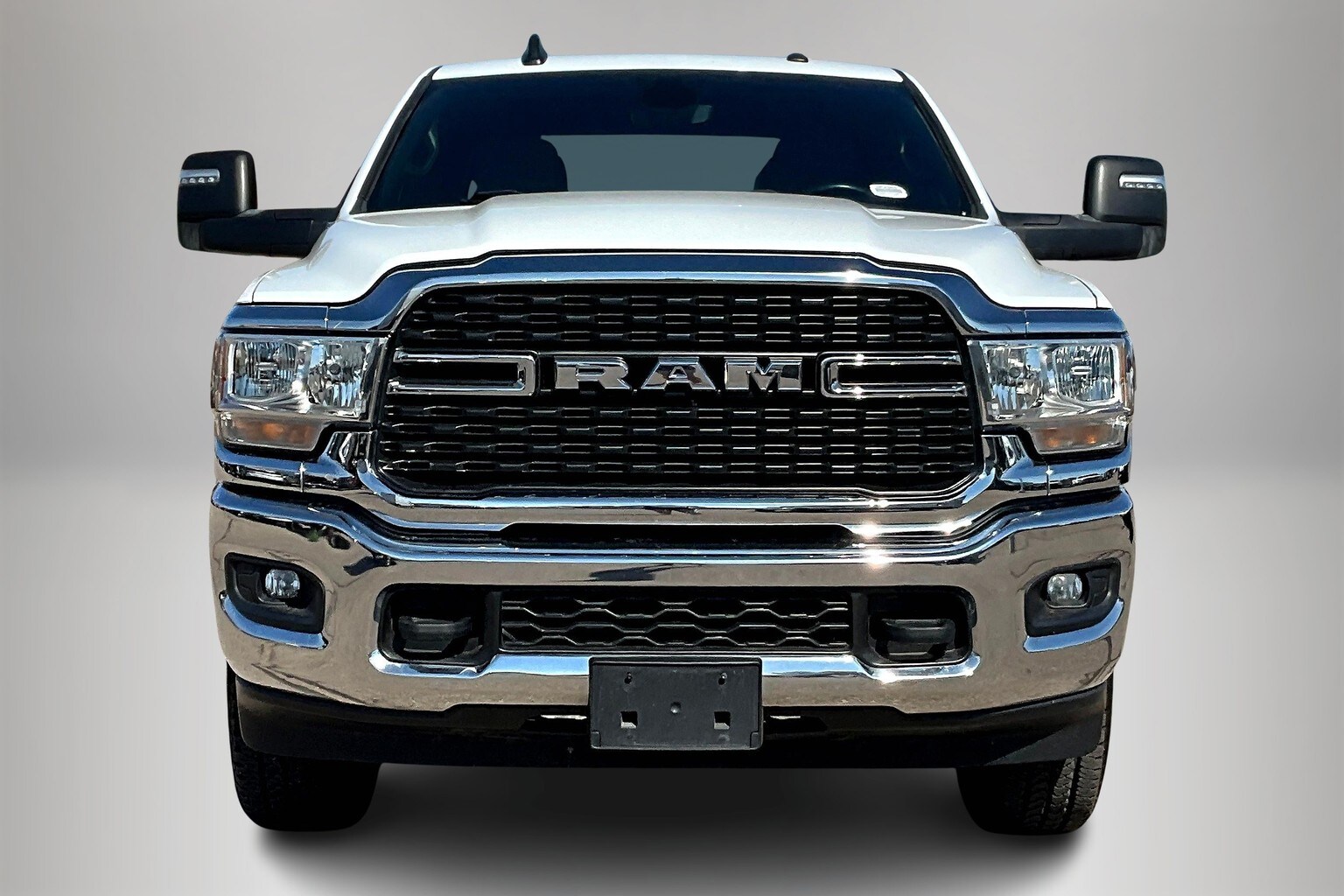 2023 Ram 3500 Big Horn photo 2