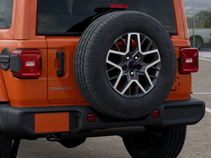 2025 Jeep Wrangler 4-Door Sahara - Photo 13