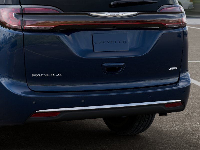 2025 Chrysler Pacifica Select - Photo 13