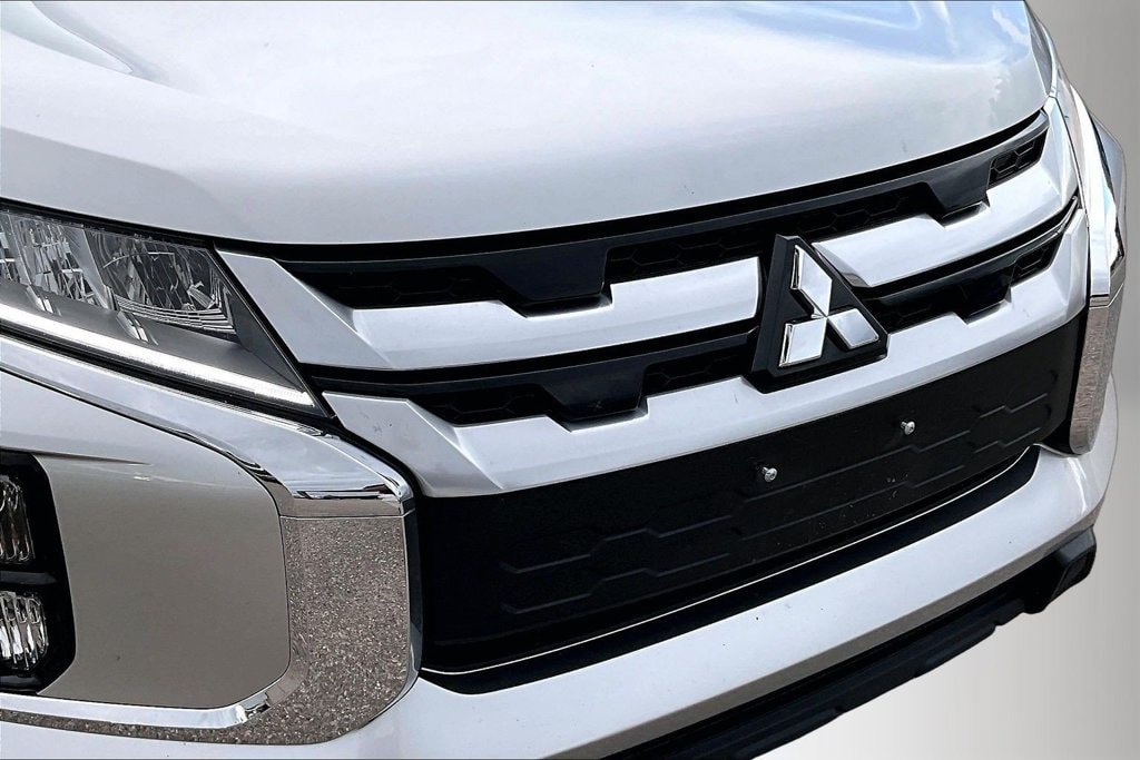 2024 Mitsubishi Outlander Sport S - Photo 31
