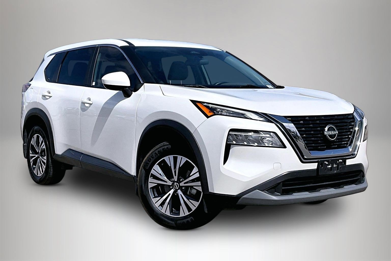 2023 Nissan Rogue SV FWD's photo