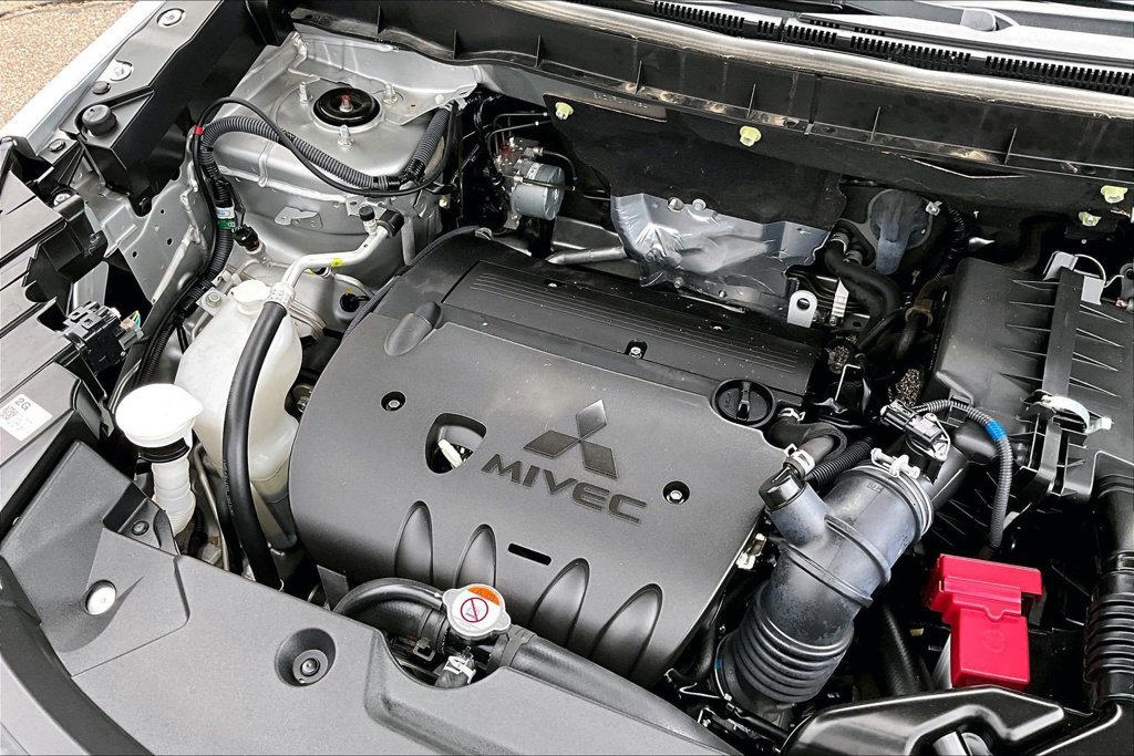 2024 Mitsubishi Outlander Sport S - Photo 29