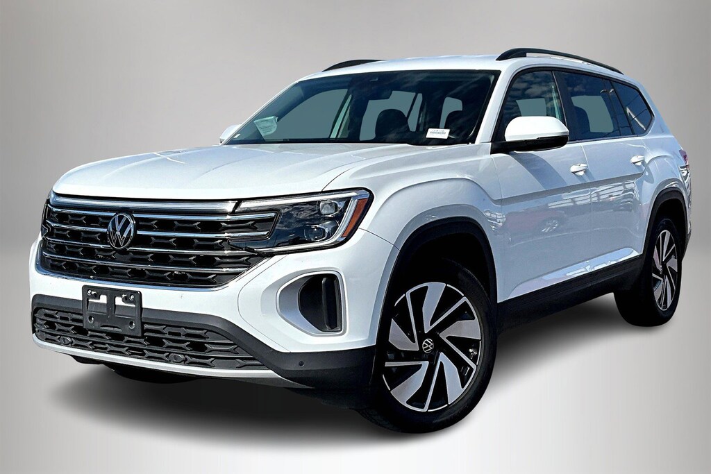 Used 2024 Volkswagen Atlas 2.0T SE w/Technology