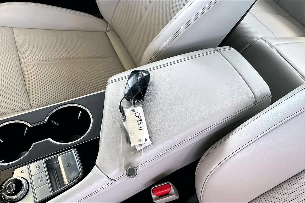 2025 GENESIS G70 Standard - Photo 34