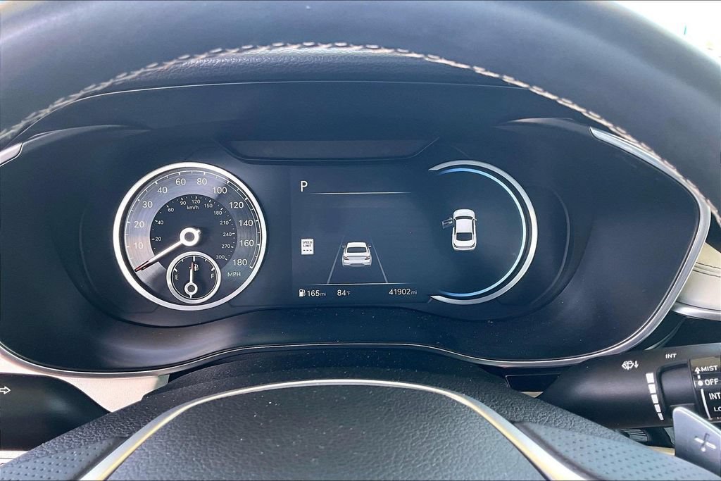 2025 GENESIS G70 Standard - Photo 13