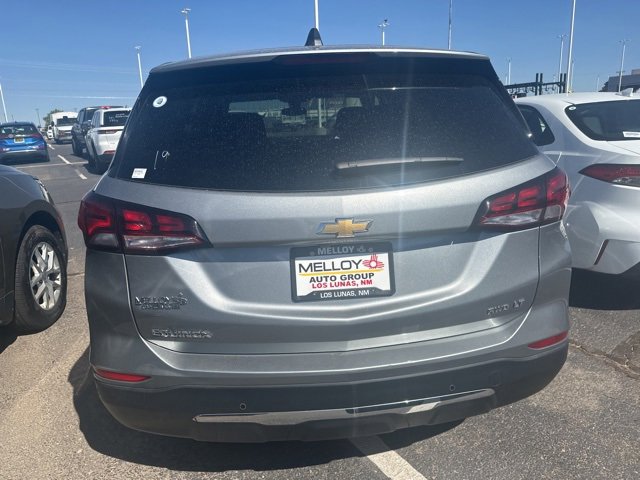 2024 Chevrolet Equinox LT photo 3
