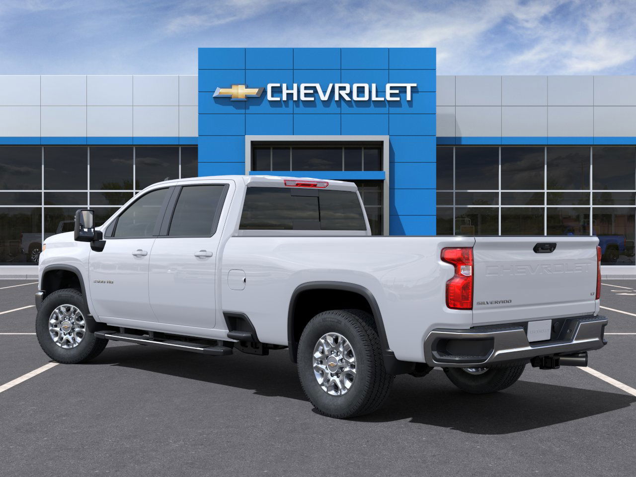 2025 Chevrolet Silverado 3500HD LT photo 3