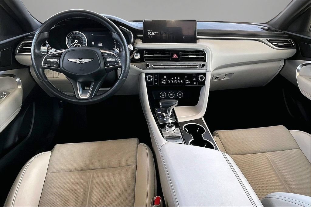 2025 GENESIS G70 Standard - Photo 7