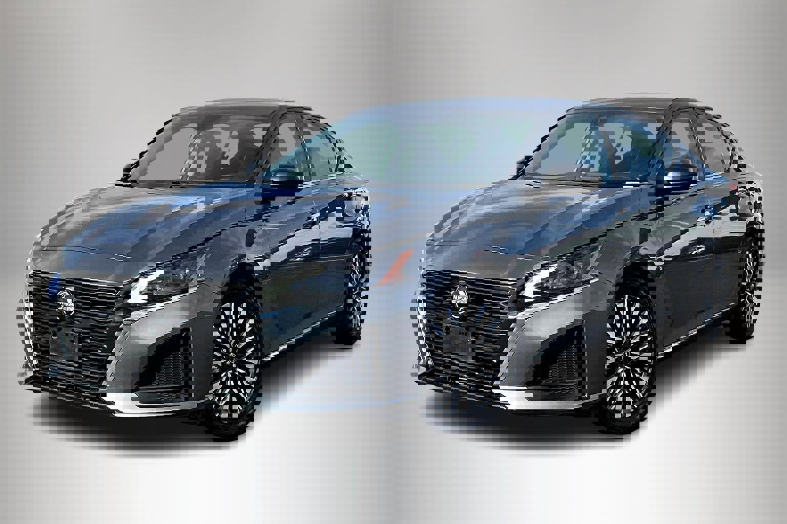 2024 Nissan Altima 2.5 SV photo 3