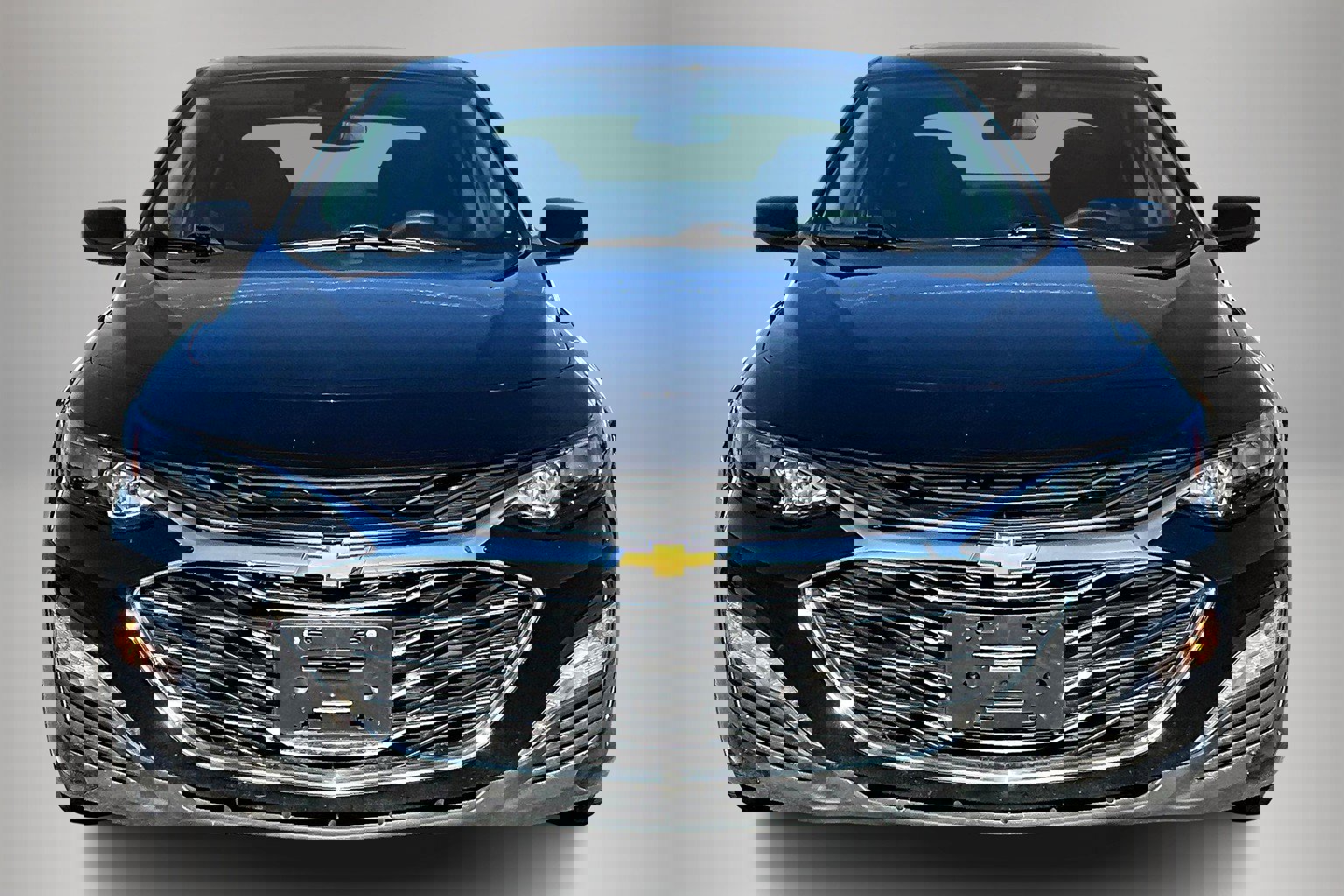 2024 Chevrolet Malibu 1LT photo 2