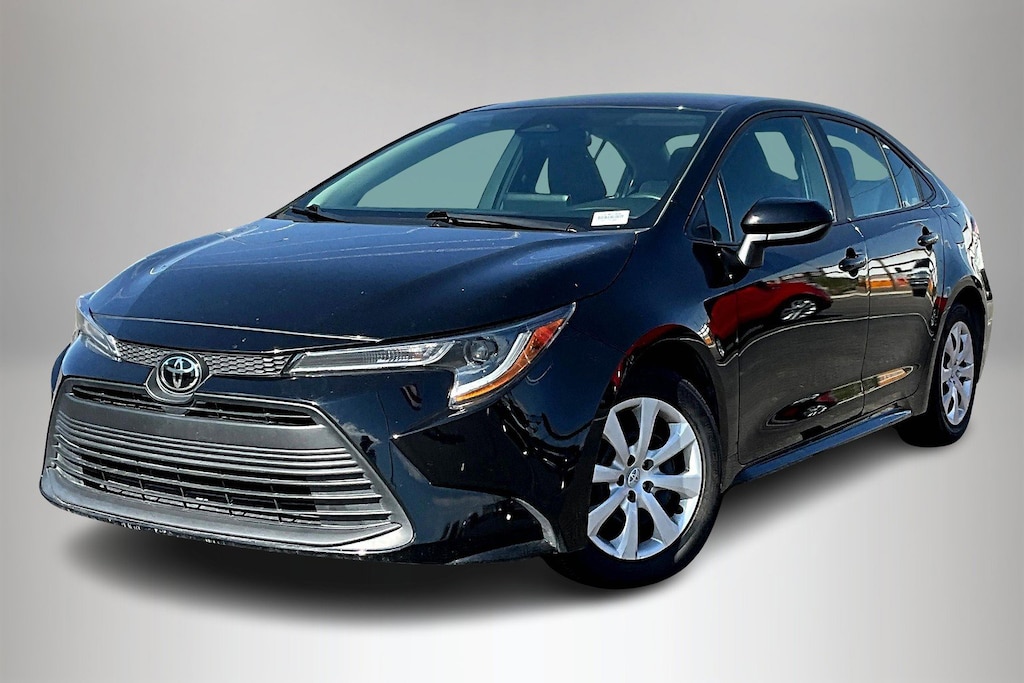 Used 2024 Toyota Corolla LE Sedan