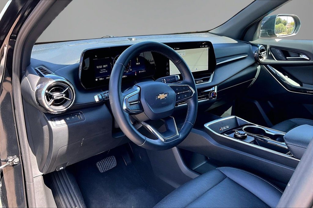 2026 Chevrolet Equinox LT - Photo 16
