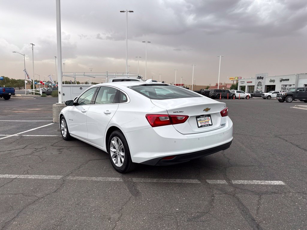 2025 Chevrolet Malibu 1LT - Photo 2