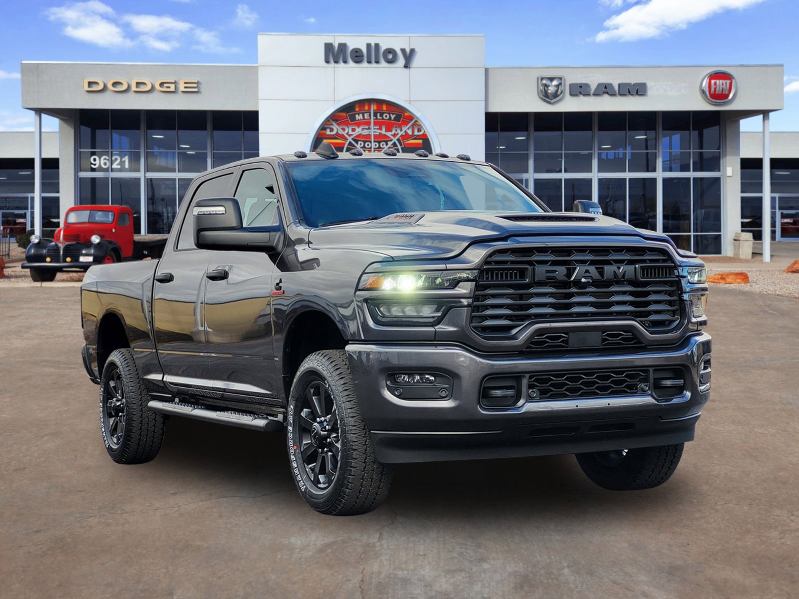 2026 RAM Ram 2500 Pickup Tradesman/Black Express's photo