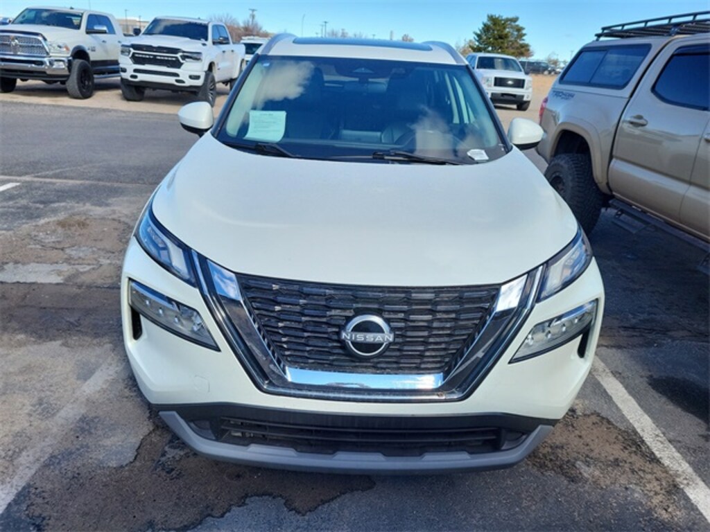 Used 2023 Nissan Rogue SV SUV