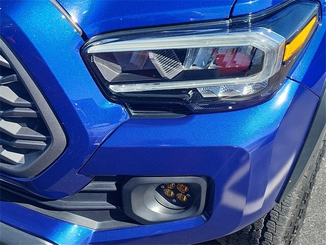 2022 Toyota Tacoma SR5 photo 4